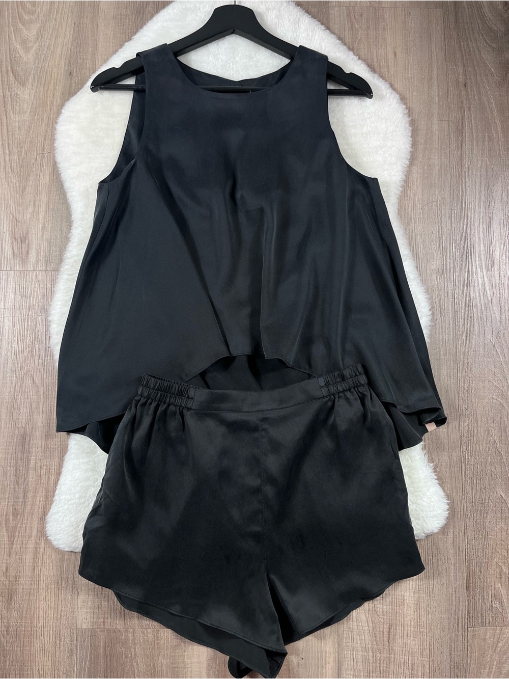 Lunya washable silk back slit tank shorts pajama set